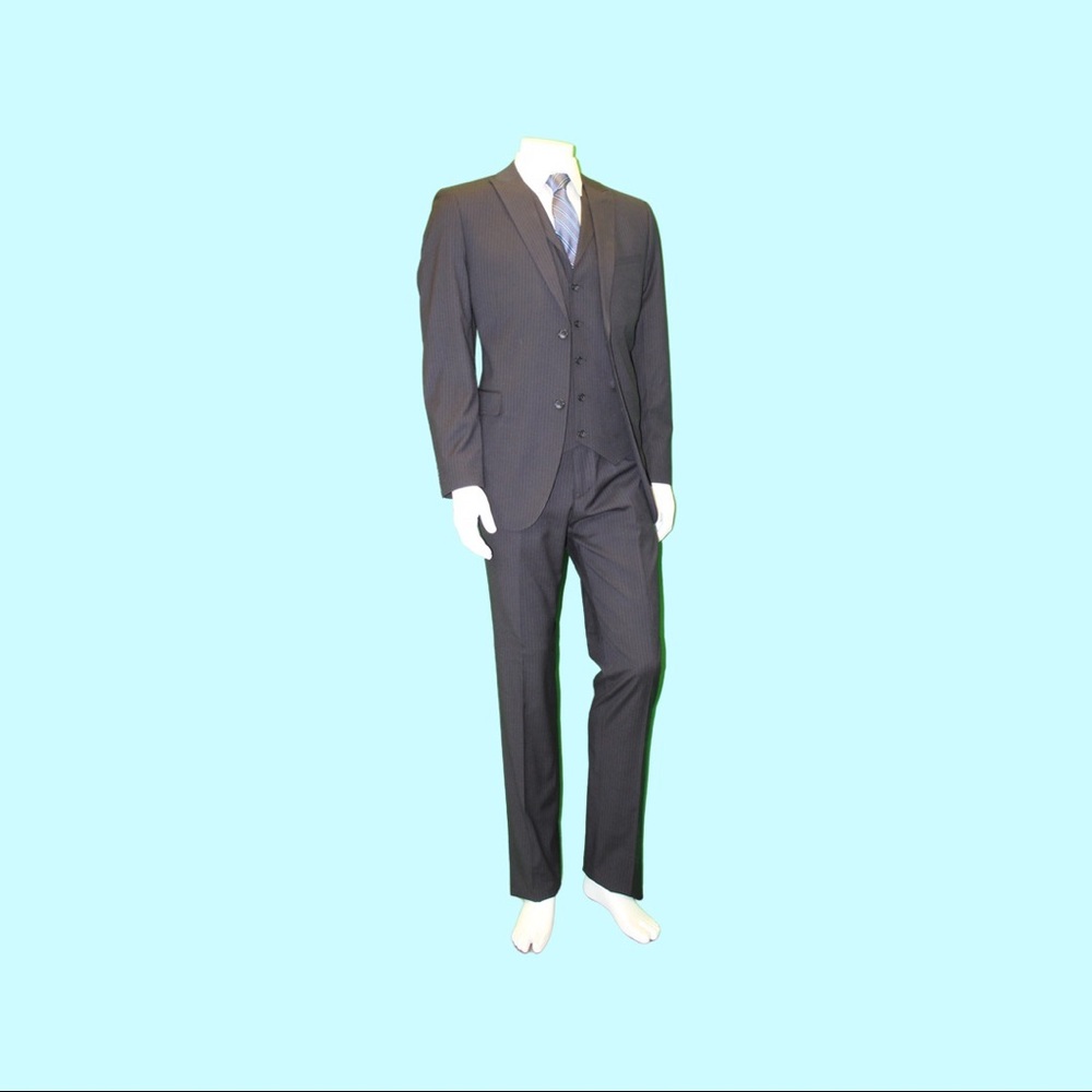 Caravelli Slim 3 Piece Suit